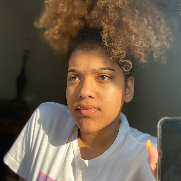 syrinie_curlz